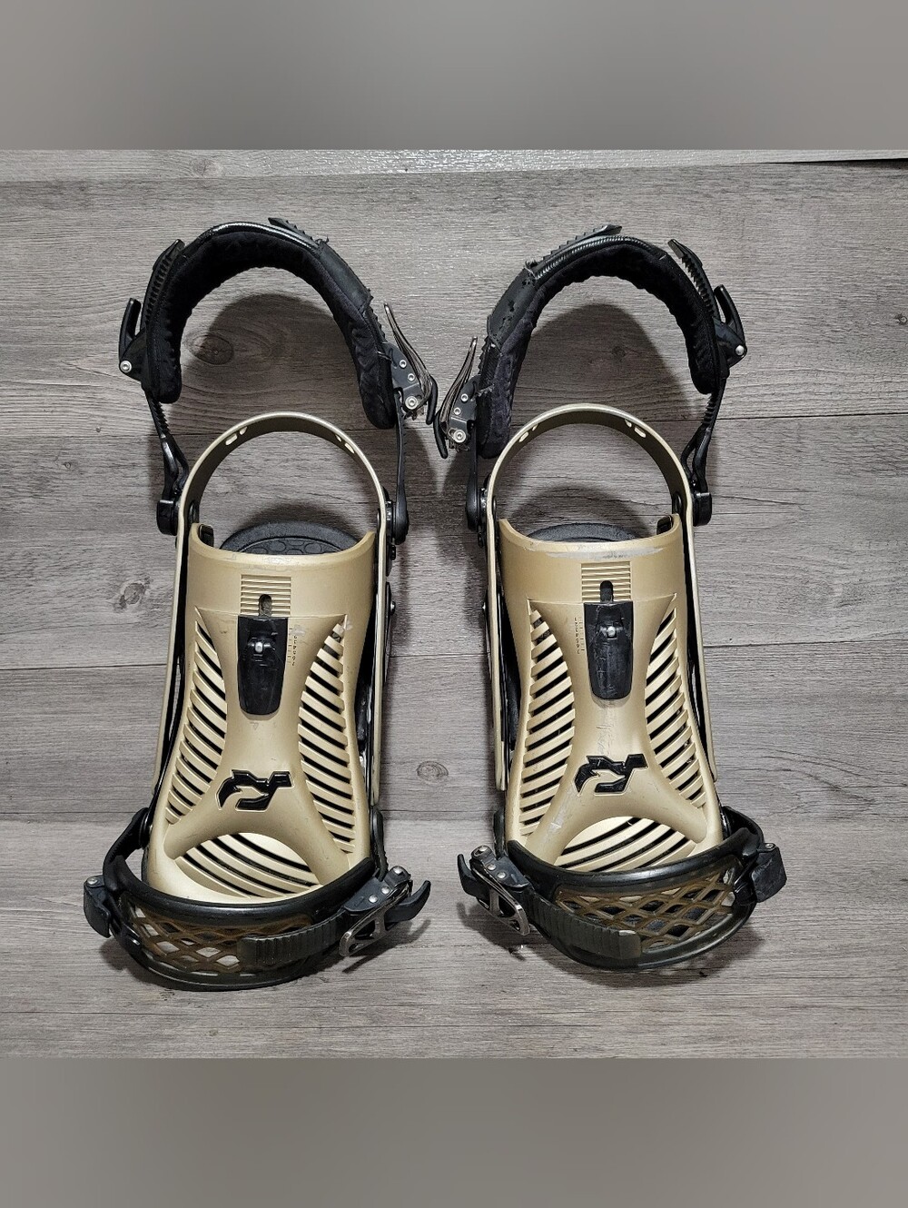 Ride Capo men's snowboard bindings Size L LARGE black Gold